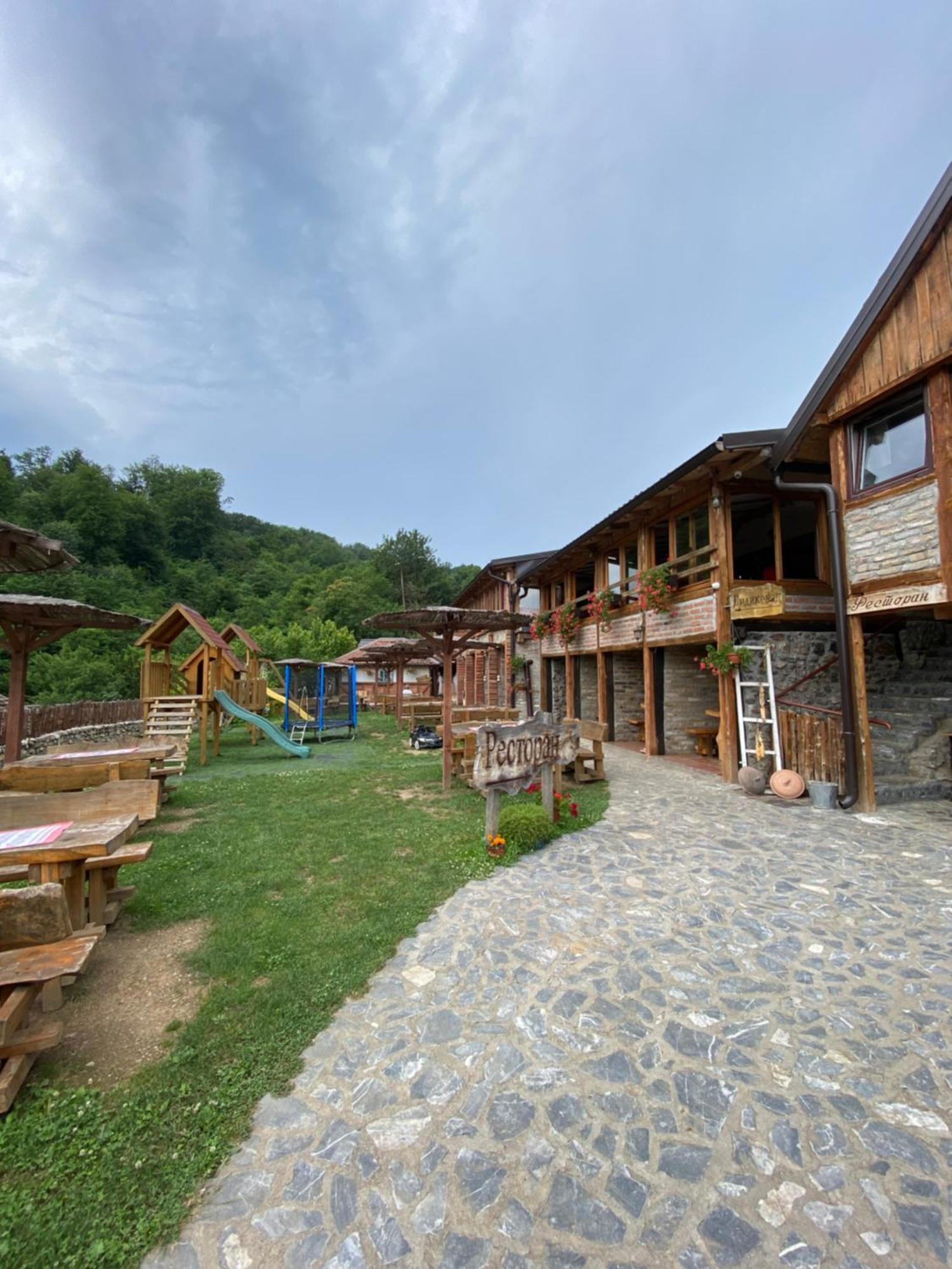 Konak Dobri Potok Krupanj Exterior foto